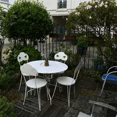 Studio Saint Louis Apartment *